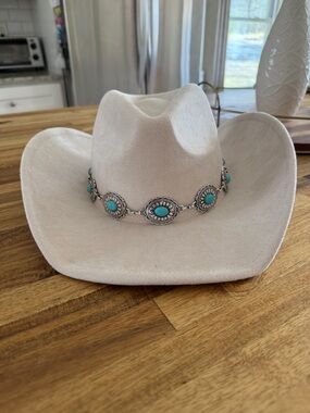 Buckle Cream Cowboy Hat with Turquoise Concho Band